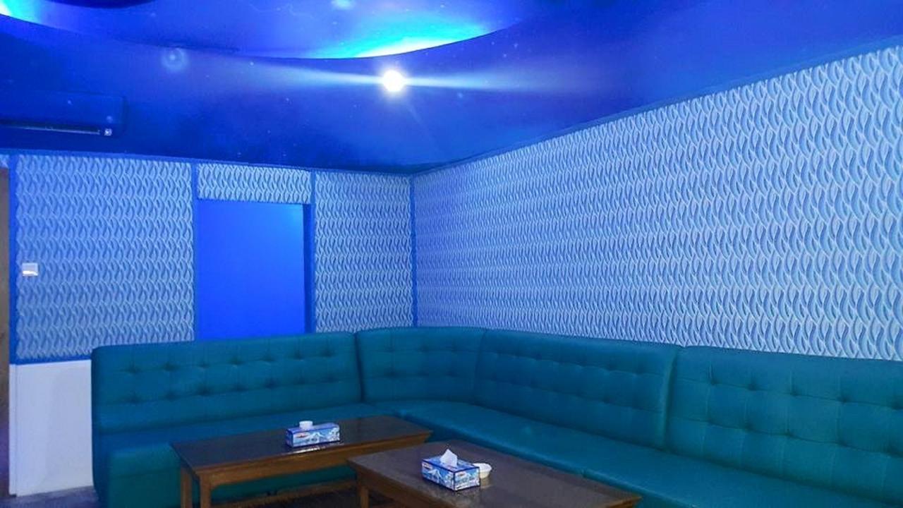 Famous Hotel 勃固 外观 照片